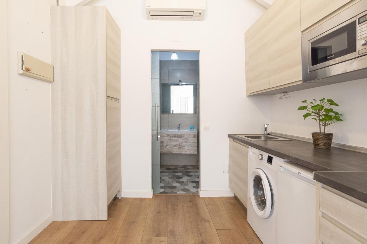 Urbe10 Terrace Constitucion 1 Bedroom Apartment Малага Екстер'єр фото